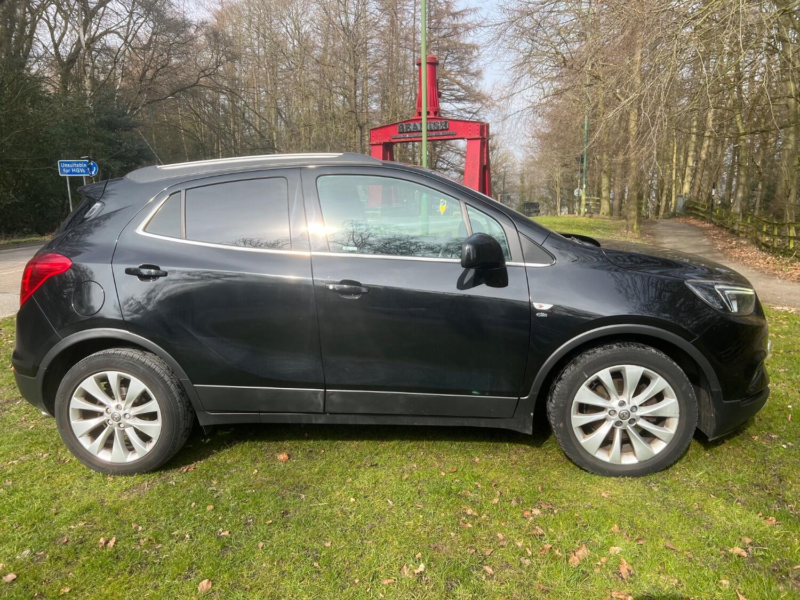 2017 Vauxhall Mokka X 1.6 Cdti Elite in Black — image 1