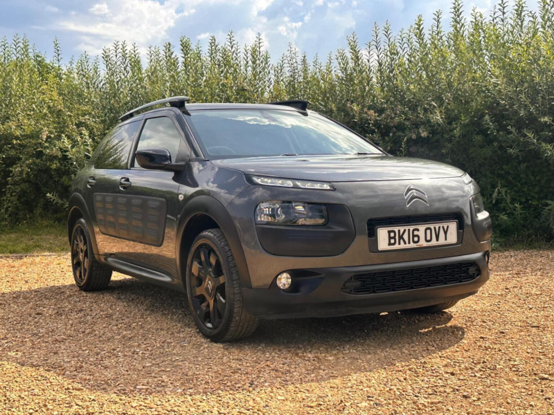 2016 Citroen C4 Cactus 1.6 Bluehdi Flair Euro 6 5dr in Grey — image 1