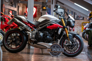 2016 Triumph Speed Triple 1050