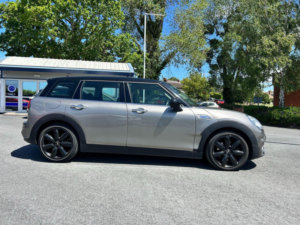 2018 MINI Clubman 2.0 Cooper S Auto Euro 6 (s/s) 6dr in Silver — image 3