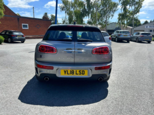 2018 MINI Clubman 2.0 Cooper S Auto Euro 6 (s/s) 6dr in Silver — image 5
