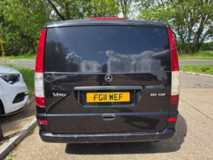 2011 Mercedes-Benz Vito 2.1 113 Cdi L1 5dr in Black — image 4