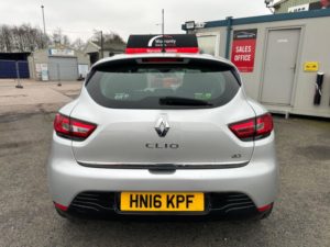 2016 Renault Clio 1.5 Dci Dynamique Nav Euro 6 (s/s) 5dr in Silver — image 6