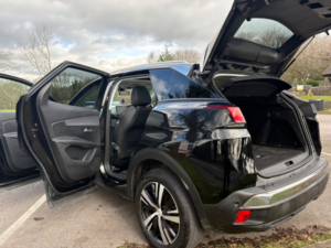 2018 Peugeot 3008 1.2 Puretech Allure in Black — image 3