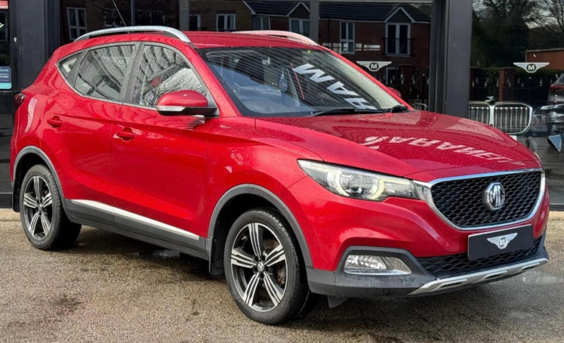 2018 MG MG Zs 1.5 Vti-Tech Exclusive SUV 5dr Petrol Manual Euro 6 (s/s) (106 Ps) in Red — image 1