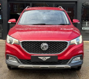 2018 MG MG Zs 1.5 Vti-Tech Exclusive SUV 5dr Petrol Manual Euro 6 (s/s) (106 Ps) in Red — image 3