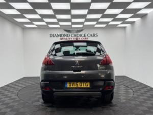 2015 Peugeot 3008 1.6 Hdi Crossway in Grey — image 5