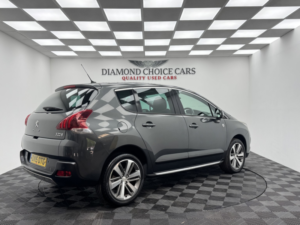 2015 Peugeot 3008 1.6 Hdi Crossway in Grey — image 6