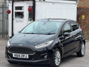 2014 Ford Fiesta 1.0t Ecoboost Titanium X Euro 5 (s/s) 5dr in Black — image 5