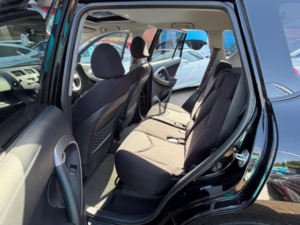 2008 Toyota Rav4 2.0 Xt-R 4WD 5dr in Black — image 5