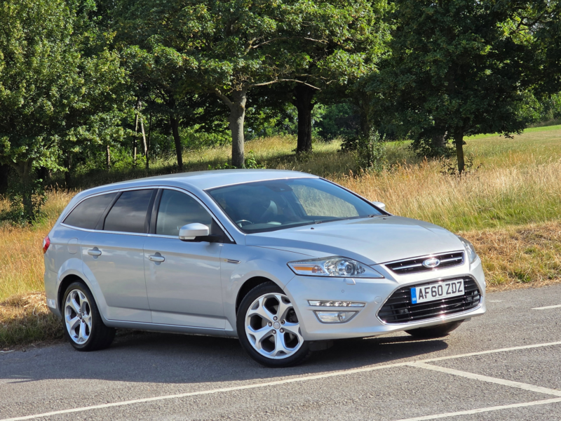 2010 Ford Mondeo Ford Mondeo 2.0 Tdci Titanium-X Estate in Silver — image 1