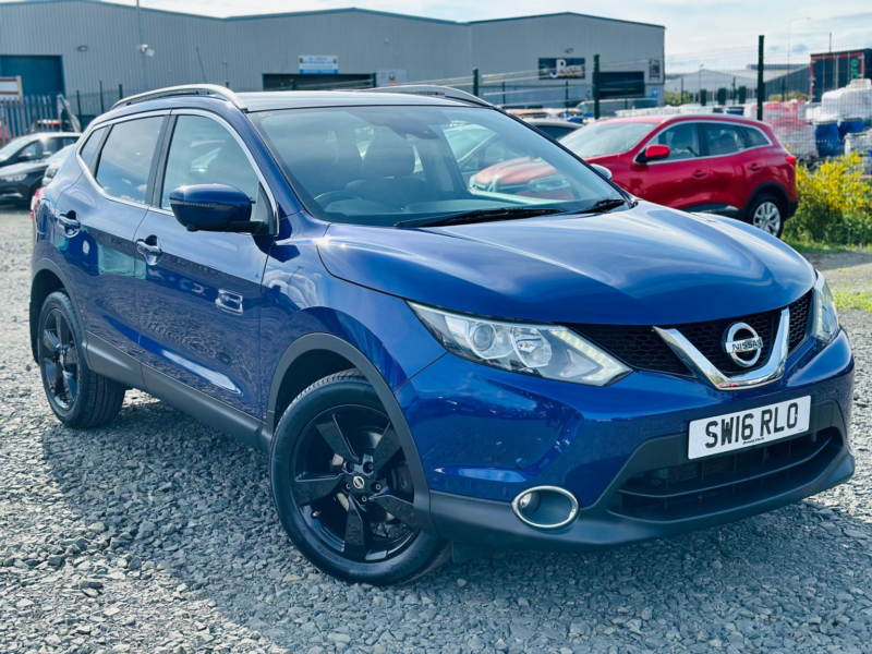 2016 Nissan Qashqai 1.2 Dig-T N-Connecta in Blue — image 1