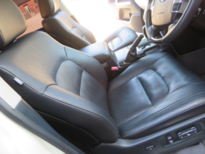 2015 Toyota Land Cruiser 4.6 V8 Petrol Zx in White — image 3