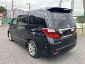 2010 Toyota Alphard 2.4 S Premium Selection 2 5dr 7 Seats in Black — image 5