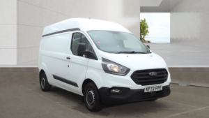 2022 Ford Transit Custom 2.0 300 Ecoblue Leader Panel Van 5dr Diesel Manual L2 H2 Euro 6 105 Ps in White — image 3