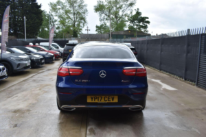 2017 Mercedes-Benz Glc 2.1 Glc250d Amg Line (premium Plus) Coupe G-Tronic 4matic Euro 6 (s/s) 5dr in Blue — image 6