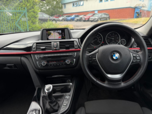 2014 BMW 3 Series 2.0 320d Sport Touring Euro 5 (s/s) 5dr in Grey — image 4