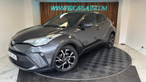 2020 Toyota C-Hr 1.8 Vvt-H Design CVT Euro 6 (s/s) 5dr in Grey — image 4