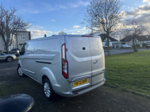 2022 Ford Transit Custom 2.0 Transit Custom Limited Van 300 L2 2.0l Ecoblue 130ps Fwd 6 Speed Manual in Silver — image 5