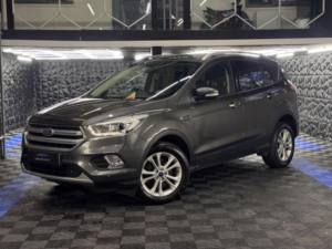 2018 Ford Kuga 2.0 Tdci Titanium Euro 6 (s/s) 5dr in Grey — image 3