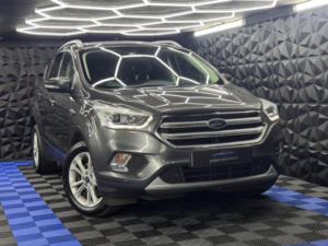 2018 Ford Kuga 2.0 Tdci Titanium Euro 6 (s/s) 5dr in Grey — image 5