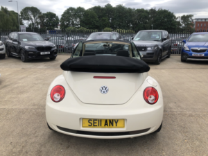 2010 Volkswagen Beetle 1.6 in Beige — image 6