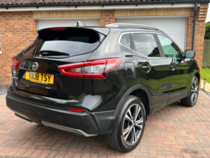 2018 Nissan Qashqai 1.5 Dci N-Connecta Euro 6 (s/s) 5dr in Black — image 2
