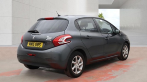 2015 Peugeot 208 1.2 Vti Puretech Style Grey 5dr Panroof+low Tax+11 Stamps in Grey — image 4