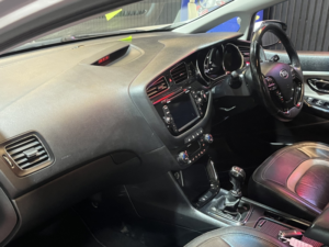 2014 Kia Ceed 1.6 Crdi Ecodynamics 4 in Silver — image 3