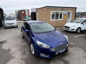 2017 Ford Focus 1.0t Ecoboost Titanium X Euro 6 (s/s) 5dr in Blue — image 6