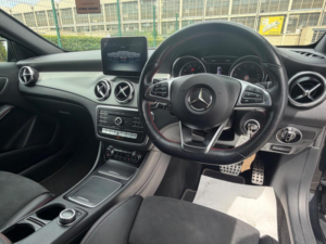 2019 Mercedes-Benz Gla 1.6 Gla200 Amg Line Edition 7g-Dct Euro 6 (s/s) 5dr in Black — image 2