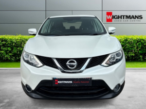 2014 Nissan Qashqai 1.5 Dci Acenta in White — image 2