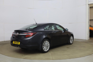 2014 Vauxhall Insignia 2.0 Cdti Ecoflex Energy Euro 5 (s/s) 5dr in Black — image 6