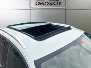 2013 Audi Q5 2.0 Tfsi S Line Plus Tiptronic Quattro Euro 5 (s/s) 5dr in White — image 2
