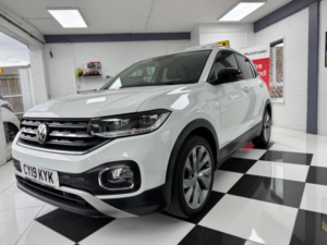 2019 Volkswagen T-Cross 1.0 Tsi First Edition Euro 6 (s/s) 5dr in White — image 3
