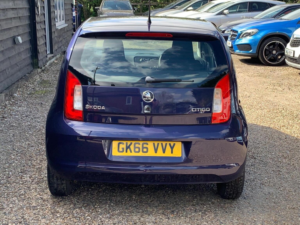 2016 Skoda Citigo 1.0 Mpi Se Euro 6 5dr in Blue — image 5