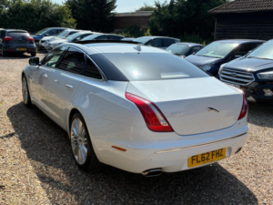 2012 Jaguar Xj 3.0d V6 Portfolio Auto Euro 5 (s/s) 4dr (lwb) in White — image 4