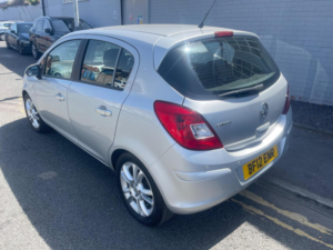 2012 Vauxhall Corsa 1.2 16v Exclusiv Easytronic Euro 5 5dr (a/c) in Silver — image 3
