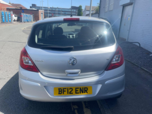 2012 Vauxhall Corsa 1.2 16v Exclusiv Easytronic Euro 5 5dr (a/c) in Silver — image 6