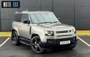 2025 Land Rover Defender 90 3.0 D350 Mhev X-Dynamic Hse Auto 4WD Euro 6 (s/s) 3dr in Silver — image 1