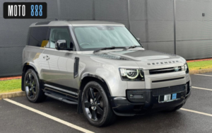 2025 Land Rover Defender 90 3.0 D350 Mhev X-Dynamic Hse Auto 4WD Euro 6 (s/s) 3dr in Silver — image 5