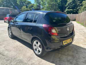 2012 Vauxhall Corsa 1.2 16v Sxi Euro 5 5dr (a/c) in Black — image 4