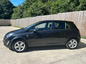 2012 Vauxhall Corsa 1.2 16v Sxi Euro 5 5dr (a/c) in Black — image 5