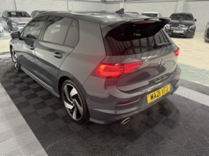 2021 Volkswagen Golf 2.0 Tsi Gti Clubsport in Grey — image 4