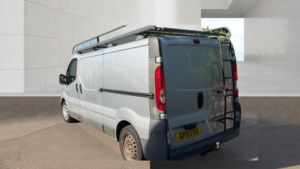 2011 Renault Trafic 2.0 Dci Ll29 L3 H1 4dr (phase 3) in Silver — image 5