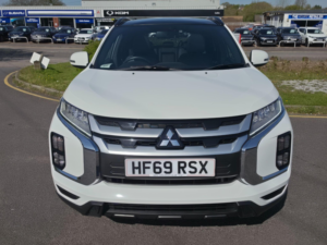 2019 Mitsubishi Asx 2.0 Mivec Exceed SUV 5dr Petrol CVT 4WD Euro 6 (s/s) (150 Ps) in White — image 3