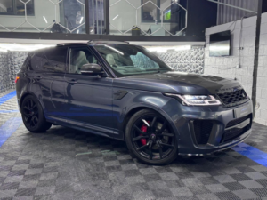 2019 Land Rover Range Rover Sport 5.0 P575 V8 Svr Auto 4WD Euro 6 (s/s) 5dr in Grey — image 6