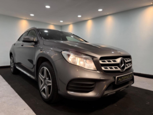2017 Mercedes-Benz Gla 2.1 Gla200d Amg Line 7g-Dct Euro 6 (s/s) 5dr in Grey — image 3