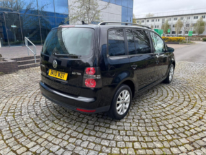 2010 Volkswagen Touran 2.0 Tdi Match 5dr (7 Seats) in Black — image 6