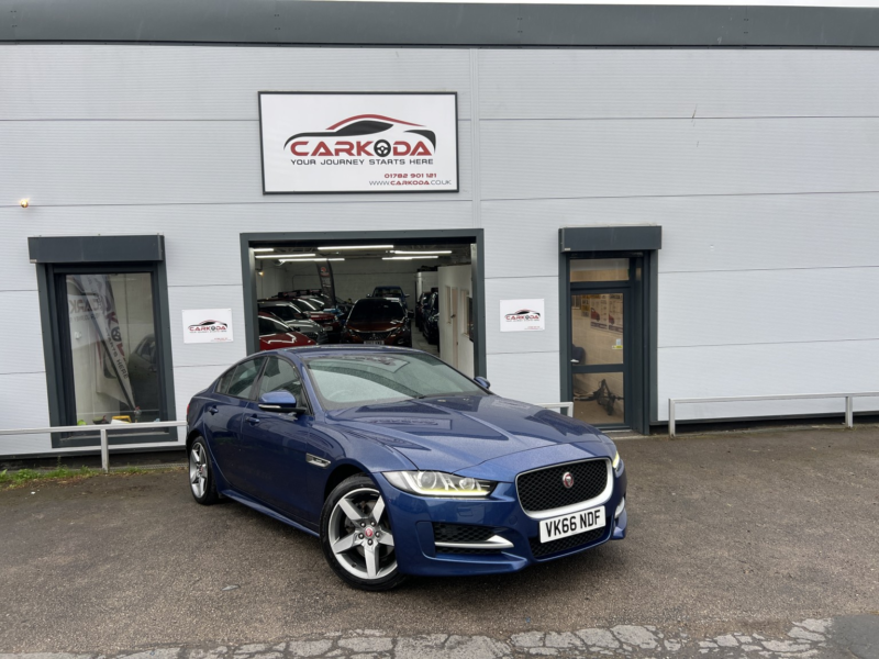 2016 Jaguar Xe 2.0 D R-Sport in Blue — image 1